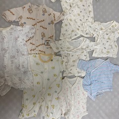 赤ちゃん肌着とロンパース 50cmから60cmの画像