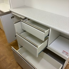 【ジャングルジャングル深井店】★ニトリ システムキッチンボード 白 ホワイト システムキッチン キッチン家具 家具 簡易クリーニング済 堺市（中区 堺区 東区 西区 南区 北区）和泉市 河内長野市 富田林市 松原市 狭山市 深井 【FU3007】の画像