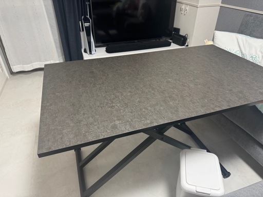 ニトリ昇降式テーブル