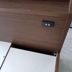 クリスマスセール！札幌市近郊にお住まいの方限定！送料無料！ニトリ 収納付きシングルベッド コンセント付きの画像