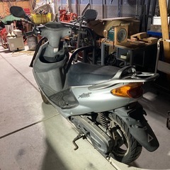 YAMAHAグランドアクシス100 の画像