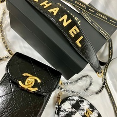 CHANEL　シャネル ノベルティ ショルダーバッグ スマホポーチ ミニバッグ コインケース 斜めがけ の画像