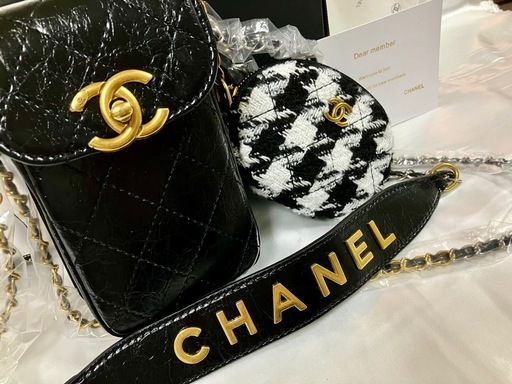 CHANELシャネル ノベルティ ショルダーバッグ スマホポーチ ミニバッグ
