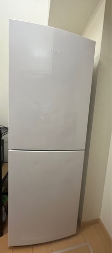 Haier  ネフロン冷凍冷蔵庫　218リットル　JR-NF218B