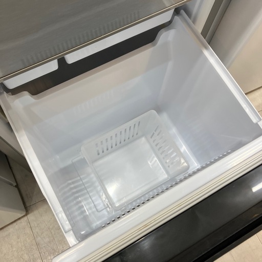 安心の６ヶ月保証付き！AQUA 2ドア冷蔵庫　126L【トレファク堺福田店】