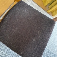 ニトリ　ダイニングテーブル　イスセット②
の画像