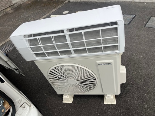 アイリスオーヤマ IHF-2208G ルームエアコン 6畳用 2.2kw 2024年モデル 節電 ホワイト クーラー 冷房 暖房 省エネ IRIS OHYAMA美品