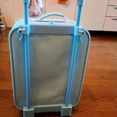子ども用スーツケースの画像