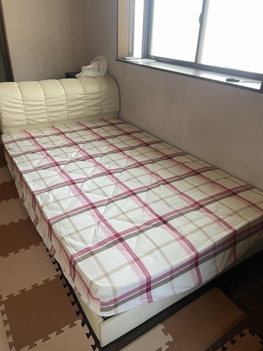 ダブルベッドフレームとマットレス (ロン) 仏子のベッド《ダブルベッド