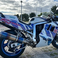 スズキ　GSX R1100油冷の画像