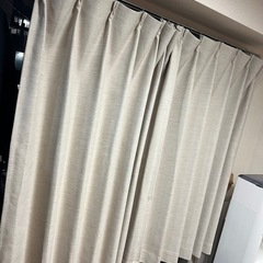 ニトリカーテンの画像