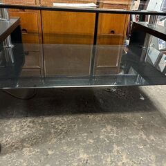 リサイクルショップどりーむ荒田店　No5510 ガラステーブル　センターテーブル　ブラックカラーでお洒落♪　の画像