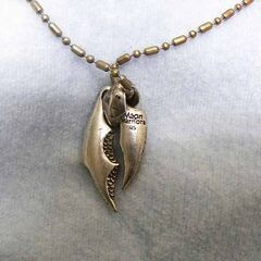 中古　メンズネックレス シルバーの画像