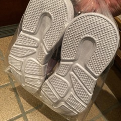 22.0 子供靴の画像