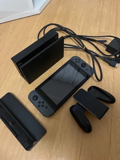 Switch1本体付属品込み (あや) ひろせ野鳥の森のテレビゲームの中古