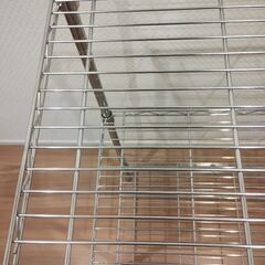 金属ラックの画像