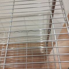 金属ラックの画像