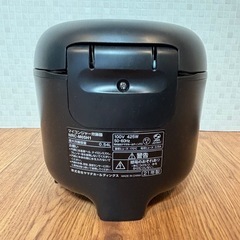 ヤマダ電機 マイコンジャー炊飯器  3合 NRC-M05H1 2021年製の画像