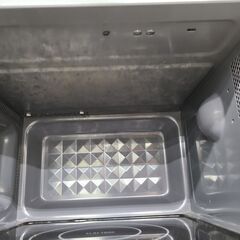 J1879【リユースのサカイ柏店】TOSHIBA　トウシバ　電子レンジ　ER-S17E6　2020年製  クリーニング済みの画像