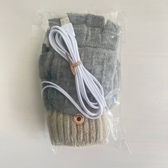 USB 電熱手袋 ニット 指先オープン 暖かい グレー フリーサイズの画像