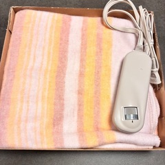 洗える 暖かい 電気毛布(敷毛布)  お取引場所:JR阪和線富木駅駅前ファミリーマートの画像