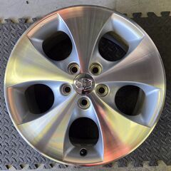 トヨタ10系アルファード 後期純正 17インチホイールの画像