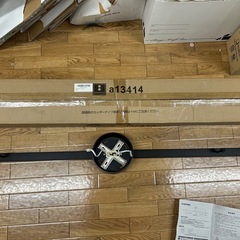 ブラックのライティングレールの画像