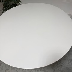 (決まりました)丸テーブル ホワイト 直径80cm (北欧 韓国 カフェ)の画像