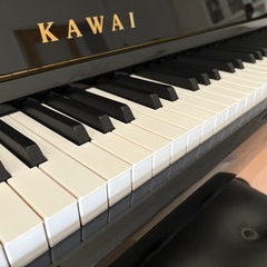 【美品】KAWAI K400 消音機能付きアップライトピアノ(お値下げ可能)の画像