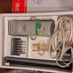 🌹ペット用バリカン　爪切り　ステンレスクシ3種の画像