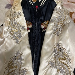 スカジャンの画像