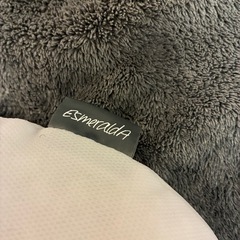 エスメラルダ枕の画像