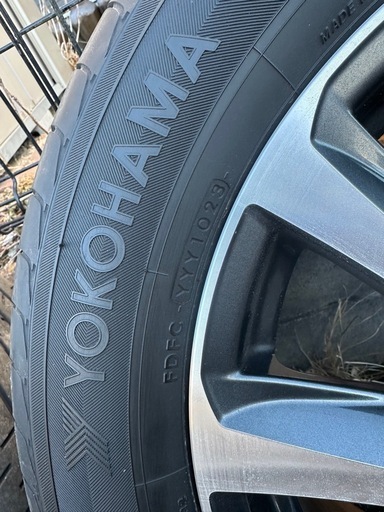 30アルファード・ヴェルファイア エグゼクティブラウンジの純正ホイール・タイヤ