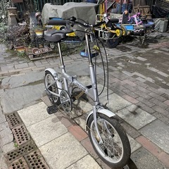 【5742】折り畳み　16インチ　9,400円（防犯・税込）の画像