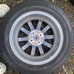BRIDGESTONE スタッドレスタイヤ175/65r15/2024の画像