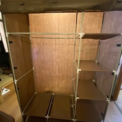 ポールハンガーラックの画像