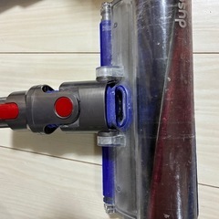 ダイソン　SV10 コードレスクリーナーの画像