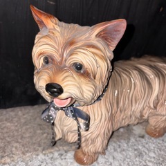 ✨ヨークシャーテリアの置き物✨の画像