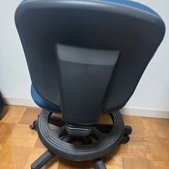 パソコン椅子の画像