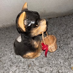 🐶✨ 【陶器】ヨークシャーテリア 置物 / 置き物 / オブジェの画像