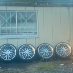 22インチホイールの画像