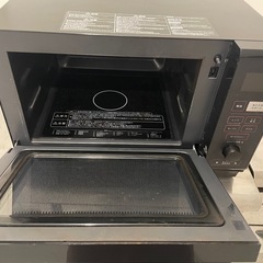 オーブンレンジ ブラック　電子レンジ／オーブン／グリル機能つき オーブントレイ無しの画像