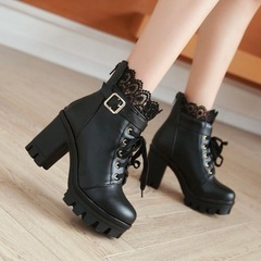 新品未使用❣️ウィングチップレースアップシューズの画像