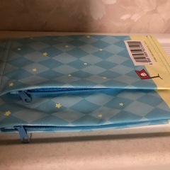 バッグ、スリッパなどの画像