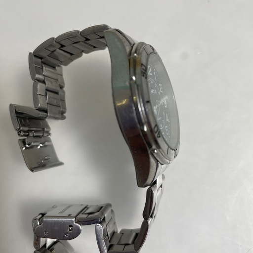 J-AXISのメンズ腕時計 (本恒) 東海学園前のアクセサリー《腕時計》の