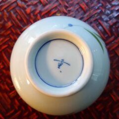 お湯のみ美品です。37個ありますがいくつでもどうぞ。ブランドはわかりません。の画像