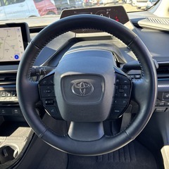 自社ローンあり！ガソリン100リットルプレゼント✨アラウンドビューモニター✨前後ドラレコ✨ガラスルーフ✨トヨタ☆プリウス☆Z☆2000cc☆5人乗り☆の画像