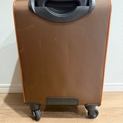 キャリーケースの画像