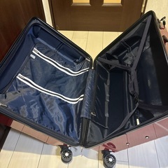 （問い合わせ多数の為優先順位で）スーツケース の画像