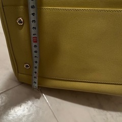 フルラ　ショルダー付きハンドバックの画像